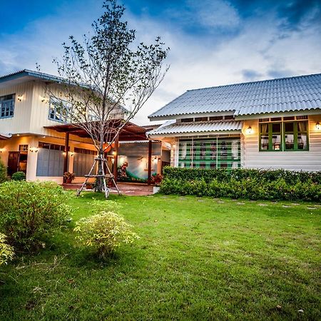 Baan Suan Krung Kao Hotel Ayutthaya Eksteriør billede