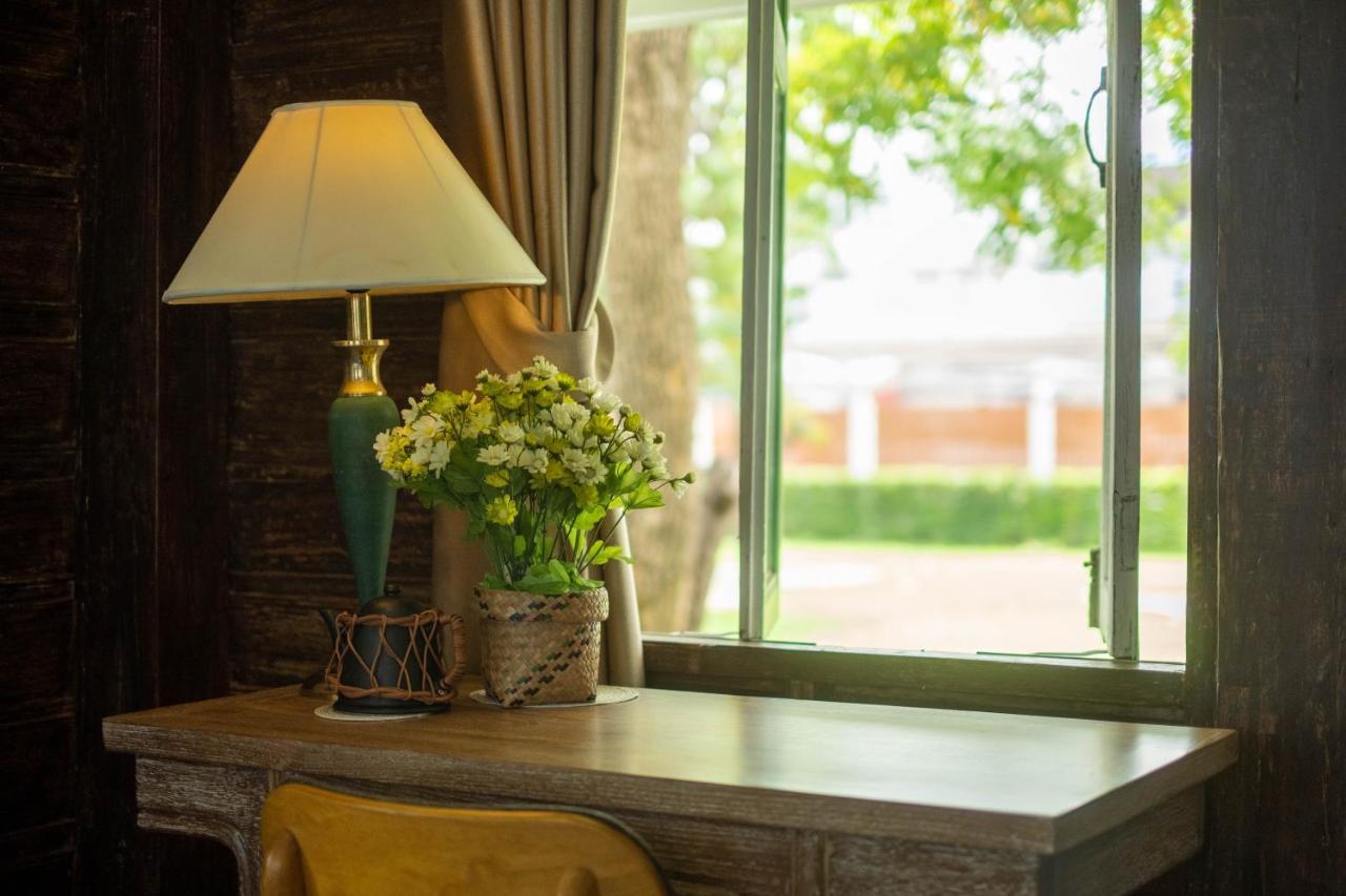 Baan Suan Krung Kao Hotel Ayutthaya Eksteriør billede