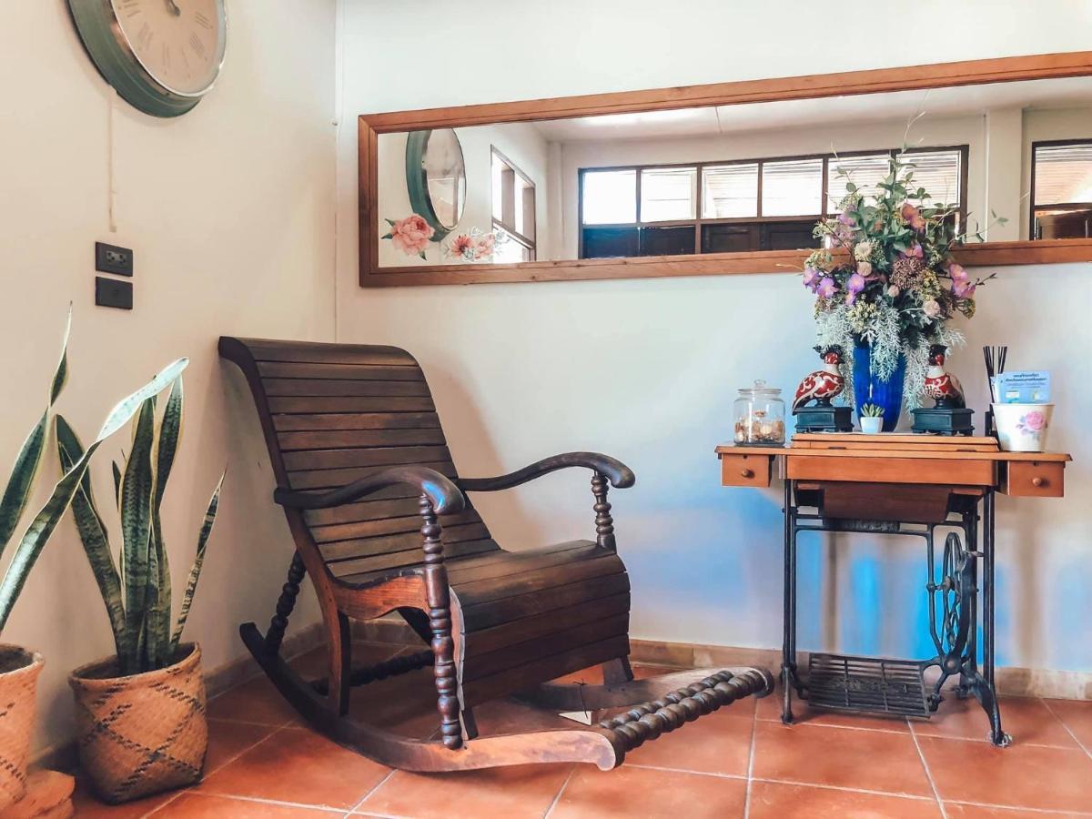 Baan Suan Krung Kao Hotel Ayutthaya Eksteriør billede